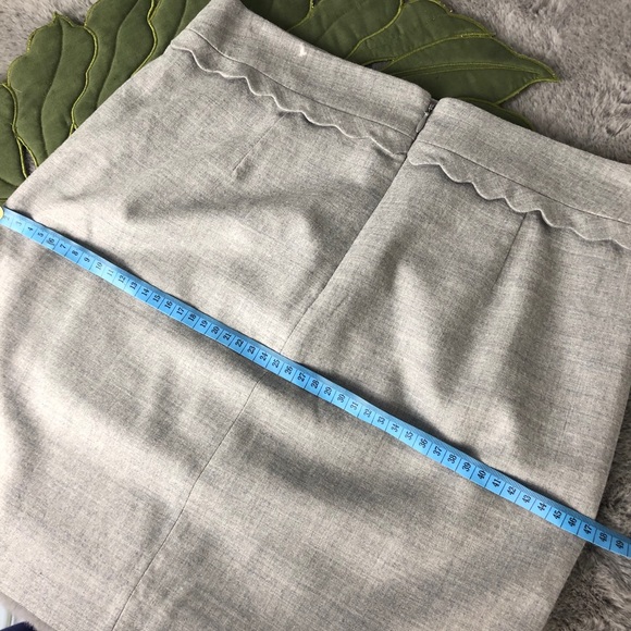 J Crew Light Grey Wool Skirt w/Scalloped Waistband - Picture 10 of 12